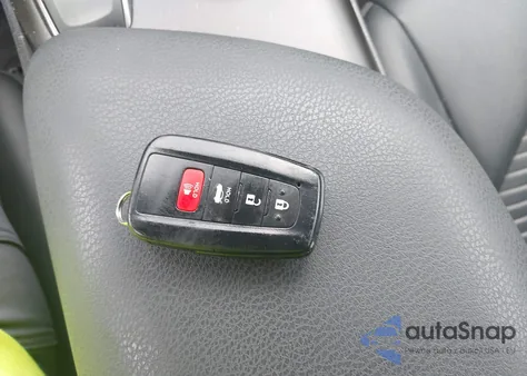 2022 Toyota Camry Se z USA, uszkodzony, nr VIN 4T1T11AKXNU640762